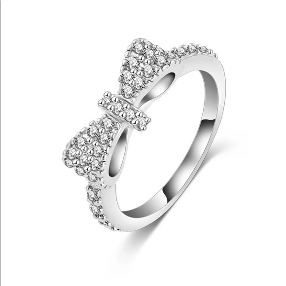 Adorable Bow Ring - Picture 2 of 2